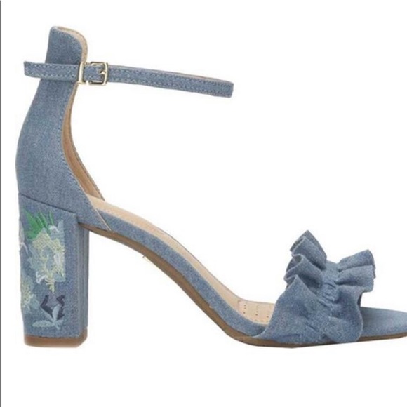 Kenneth Cole Reaction Blue Denim Block Heels - Picture 2 of 15
